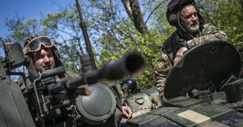 Phương Tây vạch trần chiến thuật khủng khiếp của Ukraine- Ảnh 1.