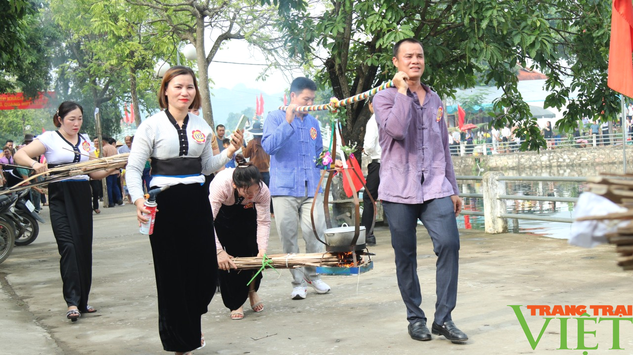 Phù Yên (Sơn La): Lễ "mừng cơm mới" gắn với mô hình "ruộng nhà mình"- Ảnh 3.