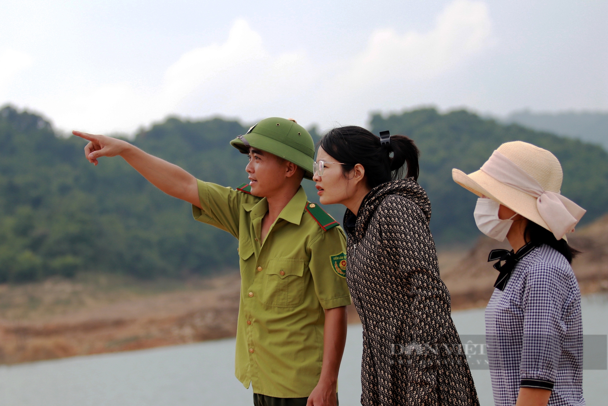 Một đàn động vật hoang dã quý hiếm vui vẻ trên đảo Cô Đơn giữa lòng hồ bát ngát ở Hà Tĩnh- Ảnh 13.