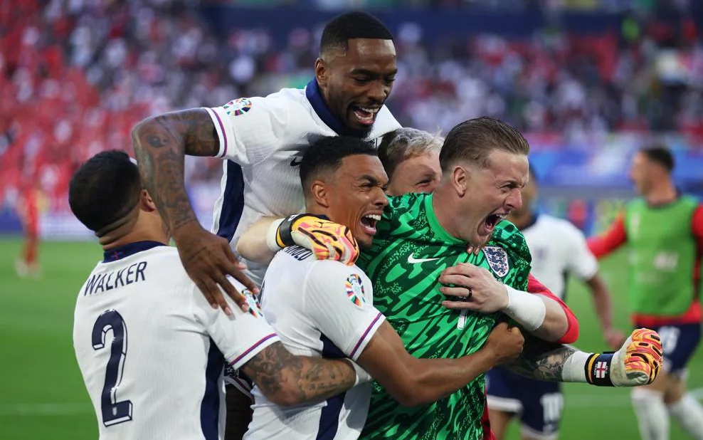 Tiết lộ chai nước của thủ môn Pickford đưa Anh vào bán kết EURO 2024