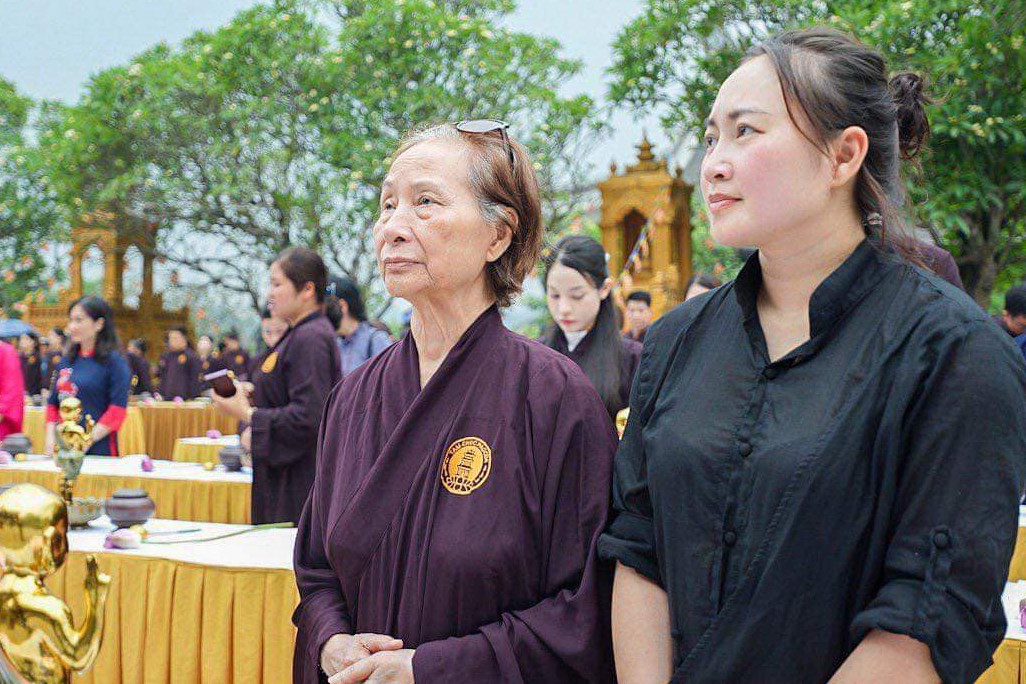 Nghệ sĩ Ưu tú là ca sĩ nhạc nhẹ đầu tiên ở miền Bắc sống ra sao từ khi con trai nổi tiếng qua đời?- Ảnh 7.