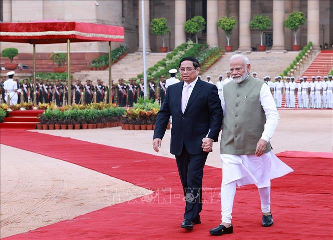 Thủ tướng Narendra Modi chủ trì lễ đón Thủ tướng Phạm Minh Chính thăm Ấn Độ- Ảnh 5.