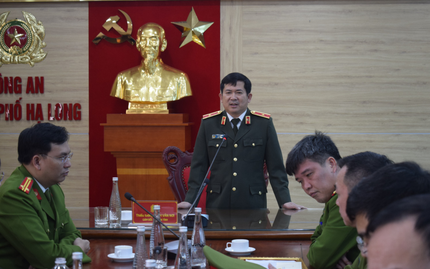 Thiếu tướng Đinh Văn Nơi thời làm Giám đốc Công an Quảng Ninh và những vụ án được triệt phá- Ảnh 4.