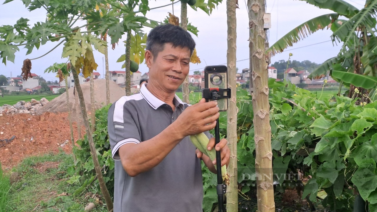 Tiktoker “Minh Bí thư xóm” và lý do xây dựng kênh Tiktok triệu view - Ảnh 3.