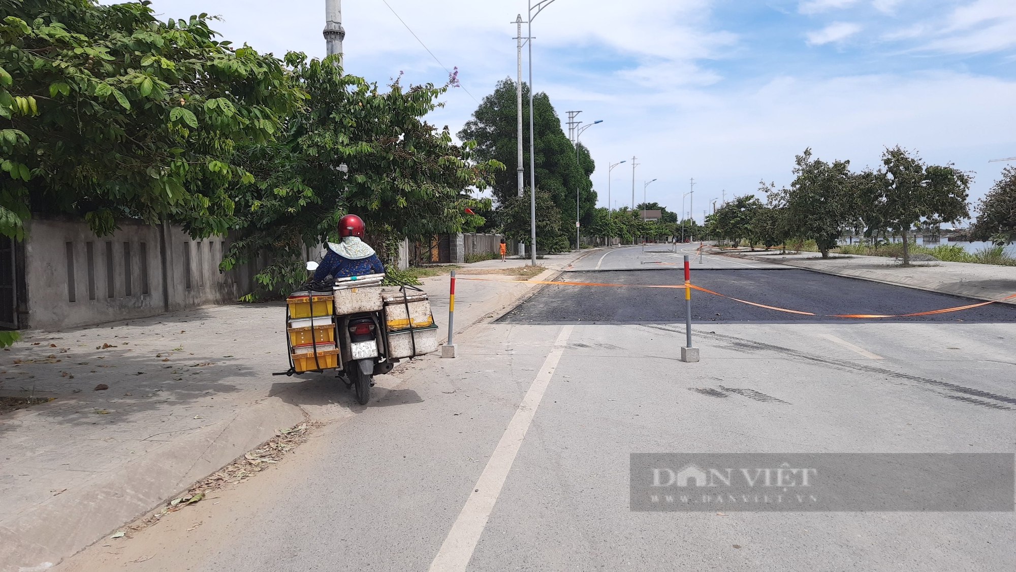 Đường 150 tỷ đồng ở Quảng Trị vừa thi công xong đã phải đào lên sửa chữa- Ảnh 7.