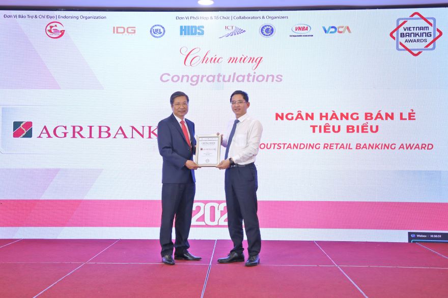 Agribank - Ngân hàng bán lẻ tiêu biểu - Ảnh 1.