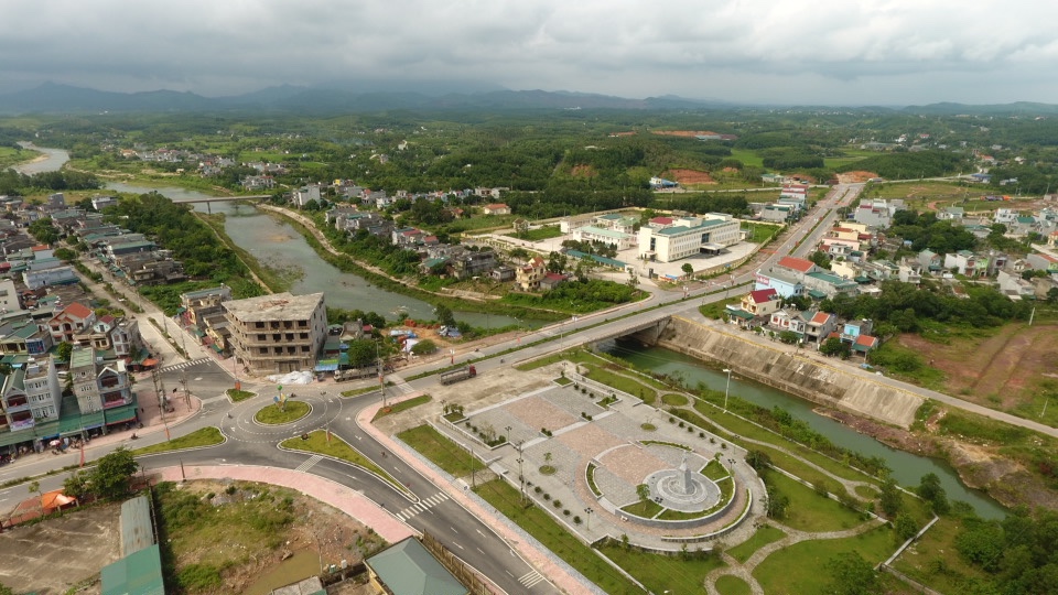 Quảng Ninh: Sức hút của huyện đạt chuẩn nông thôn mới nâng cao đầu tiên của cả nước - Ảnh 3.