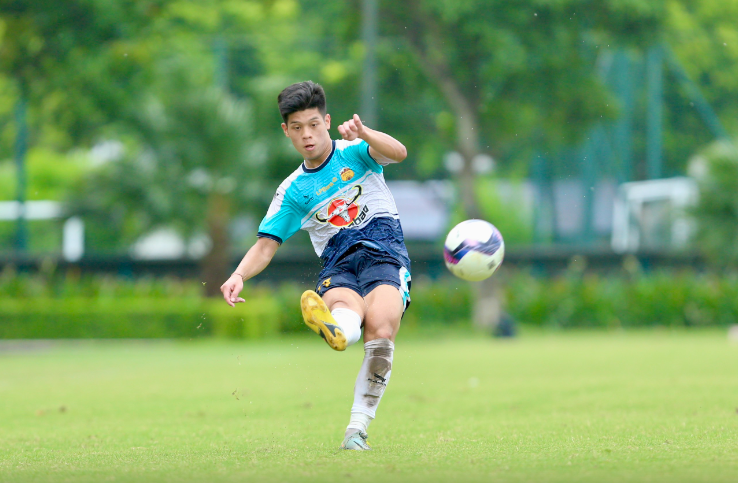 Tin sáng (16/8): Bầu Đức và HAGL đã sai khi bán “lúa non” Nguyễn Đức Việt? - Ảnh 1.