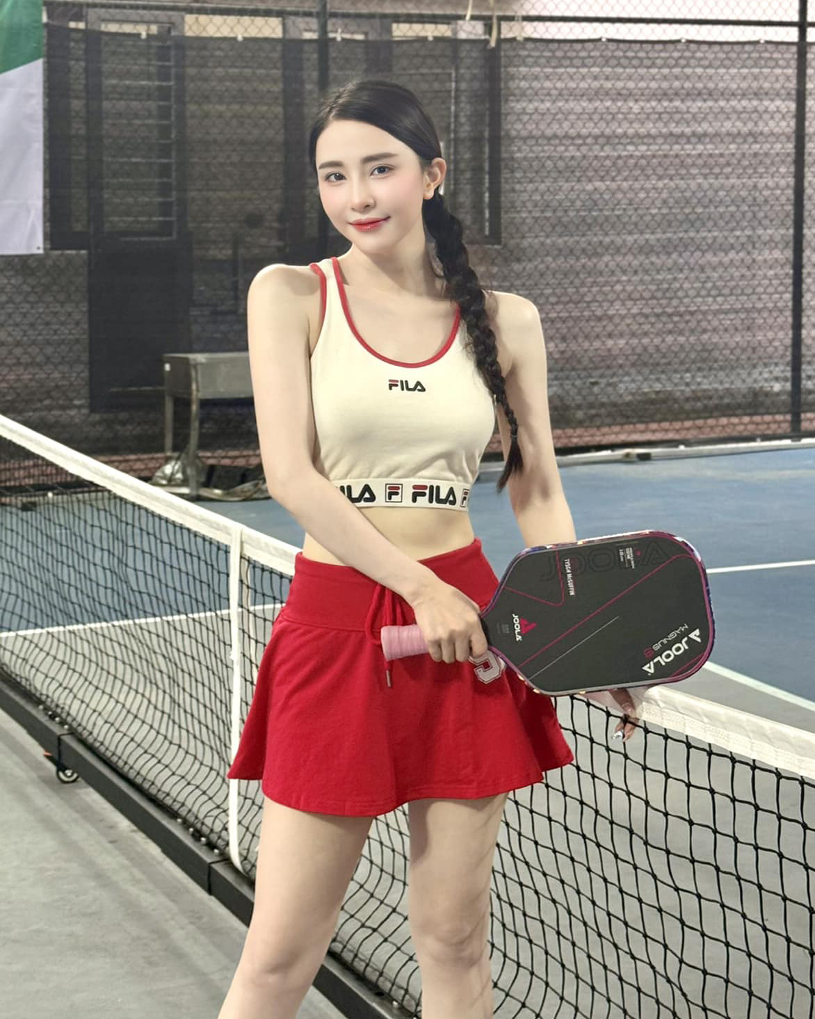 Sao nữ Việt diện váy ngắn chơi pickleball - Ảnh 8.