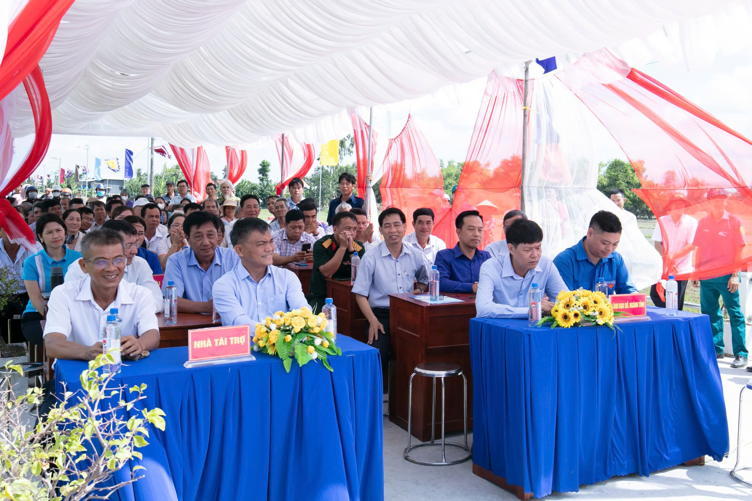 Nhịp cầu nối yêu thương, Phân bón Cà Mau góp phần vun đắp cuộc sống nông dân Đồng Tháp - Ảnh 1.