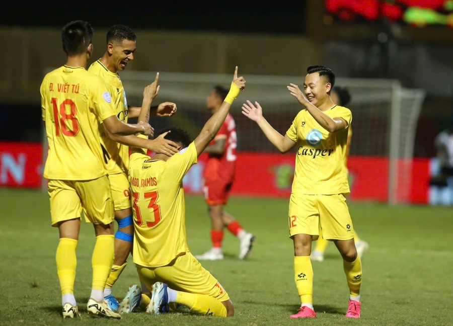 Kết quả Đông Á Thanh Hóa vs Shan United: Thắng trận, HLV Popov nói như đá tập!- Ảnh 1.