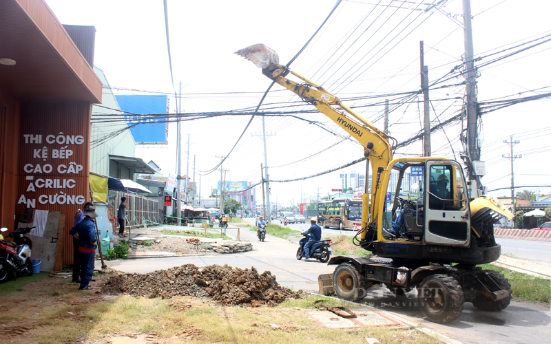 Bình Dương: Đua nước rút di dời lưới điện để thi công quốc lộ 13- Ảnh 16.