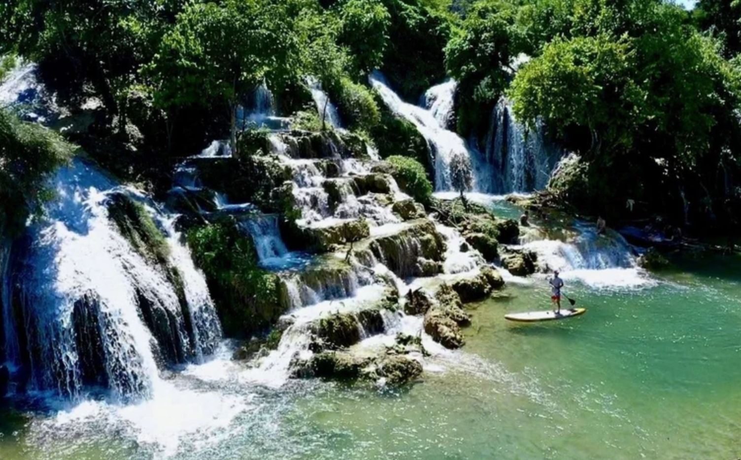 Hàng trăm đại biểu quốc tế dự Hội nghị lần 8 Mạng lưới Công viên địa chất toàn cầu UNESCO CA-TBD tại Cao Bằng - Ảnh 2.