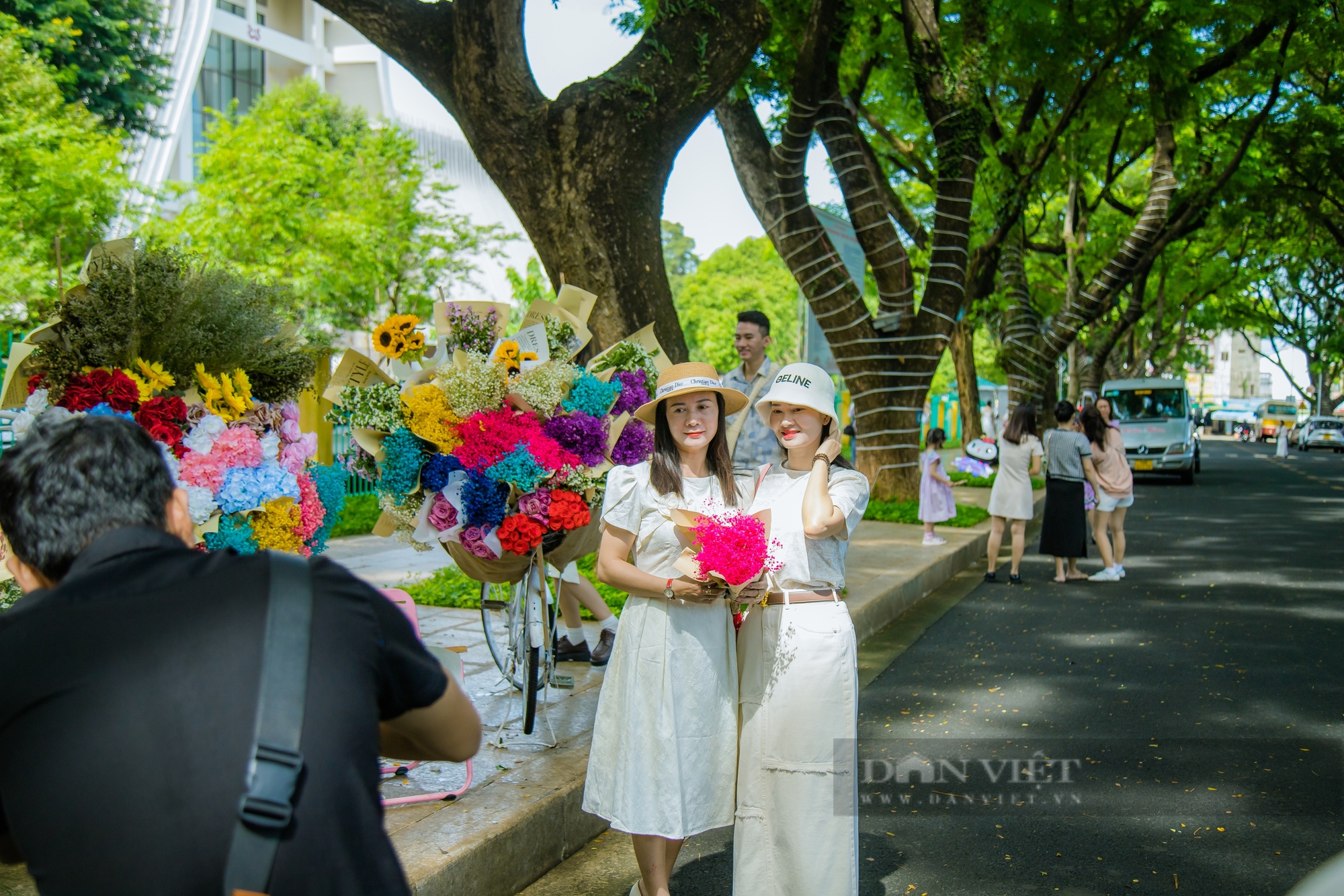 Có một thu Hà Nội giữa lòng Buôn Ma Thuột - Ảnh 7.