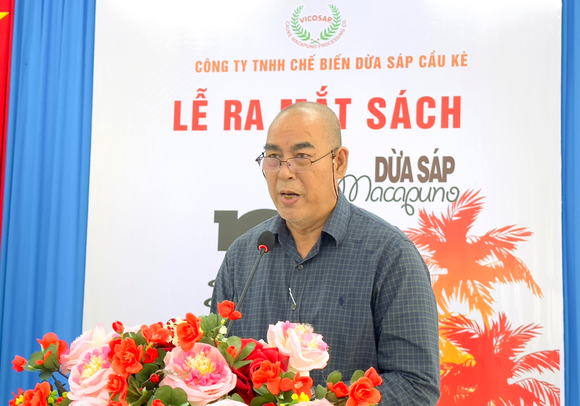 Ra mắt quyển sách Dừa sáp Trà Vinh - Ảnh 3.