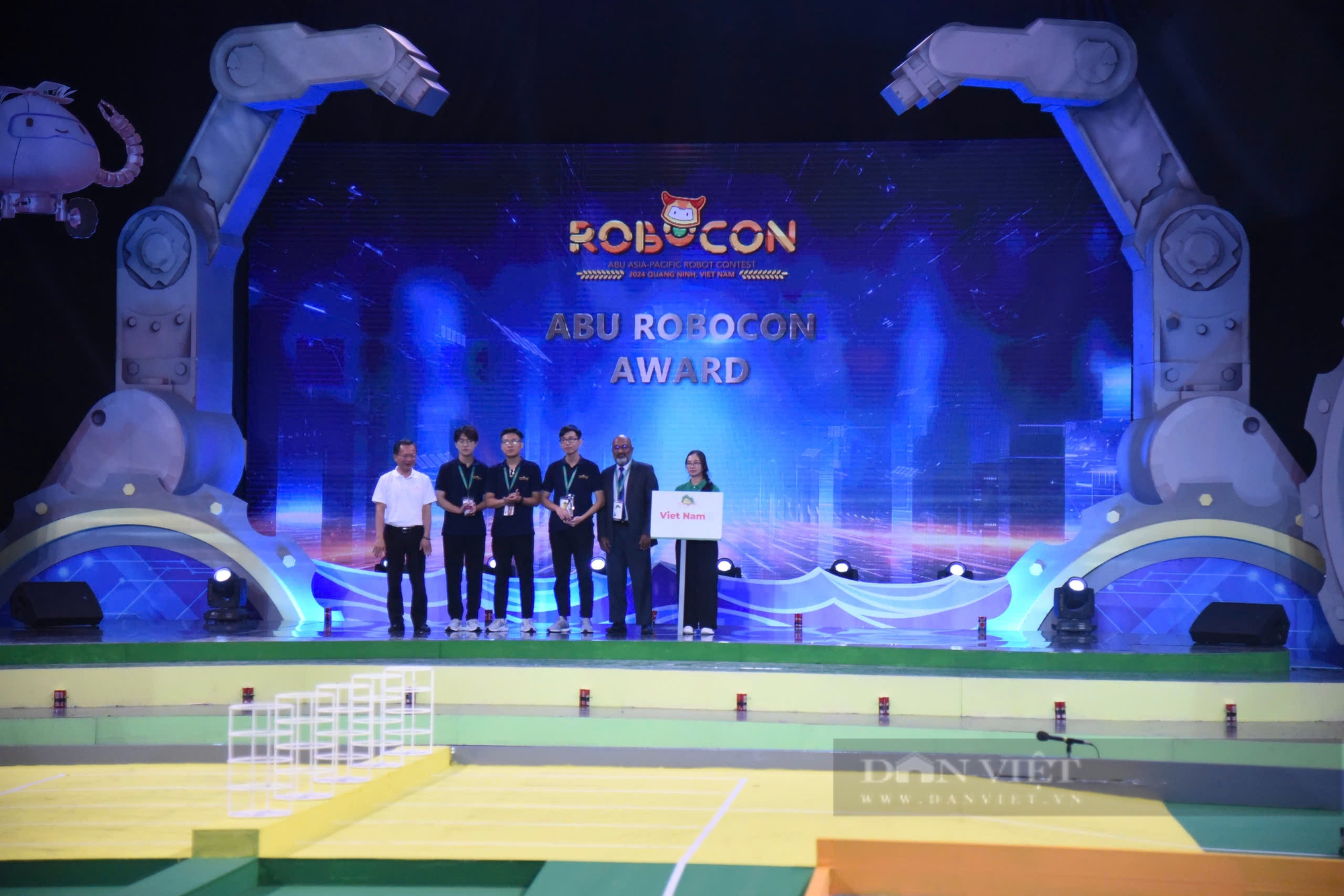 Cận cảnh robot trồng lúa tại ABU Robocon 2024- Ảnh 11.