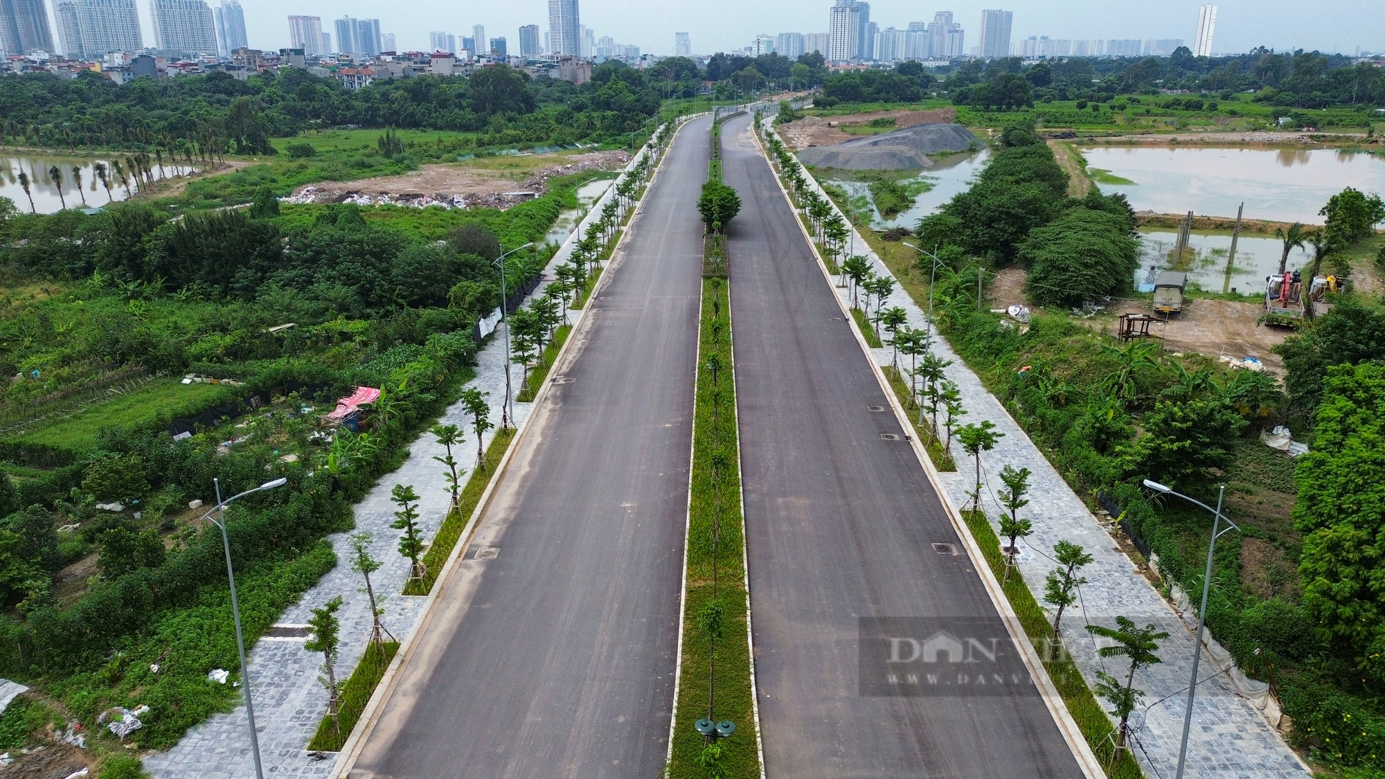 Toàn cảnh tuyến đường Lê Quang Đạo kéo dài nối 2 quận sắp hoàn thành ở Hà Nội- Ảnh 3.