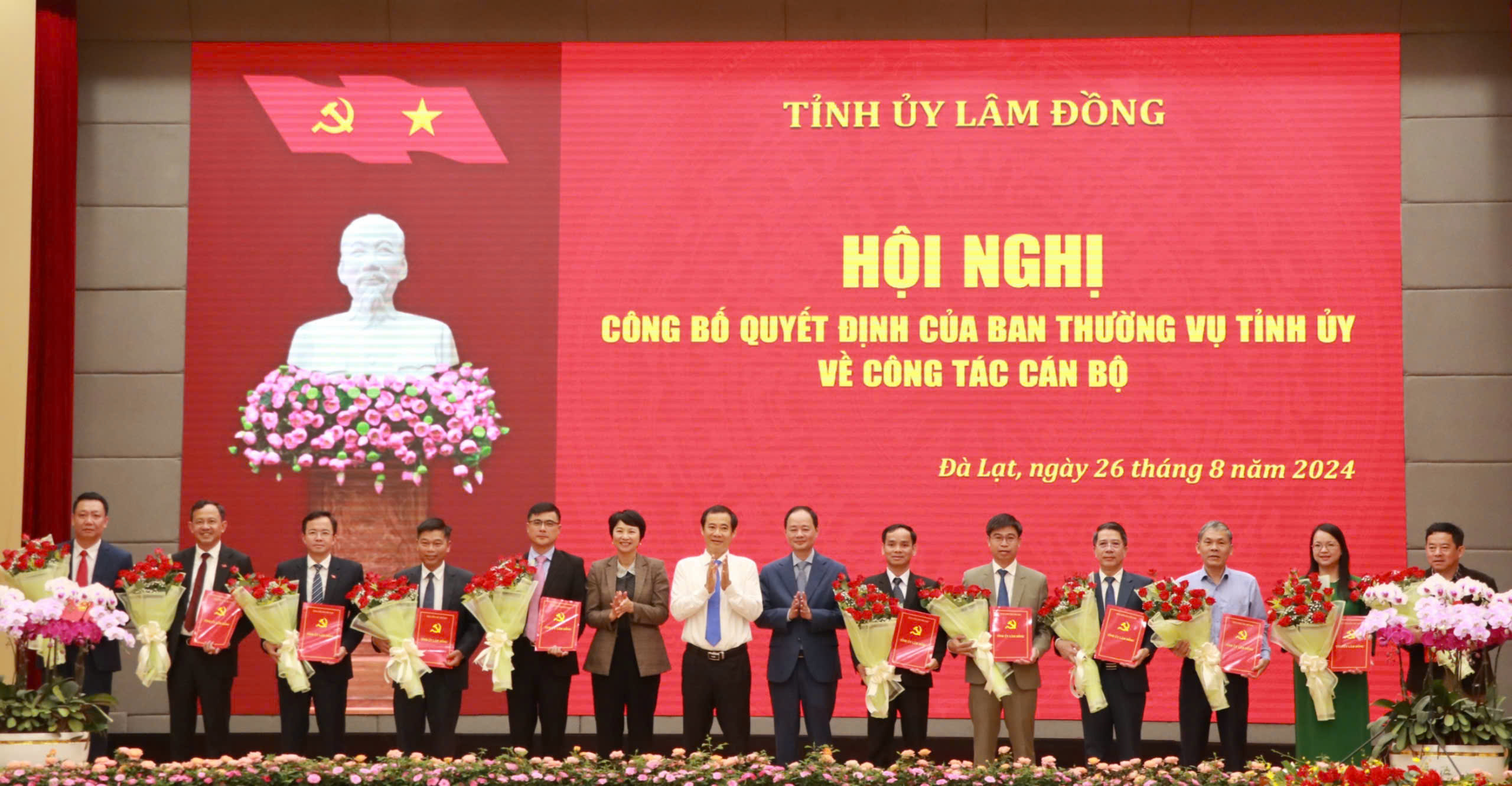 11 cán bộ tại Lâm Đồng được điều động, bổ nhiệm giữ chức vụ mới- Ảnh 1.