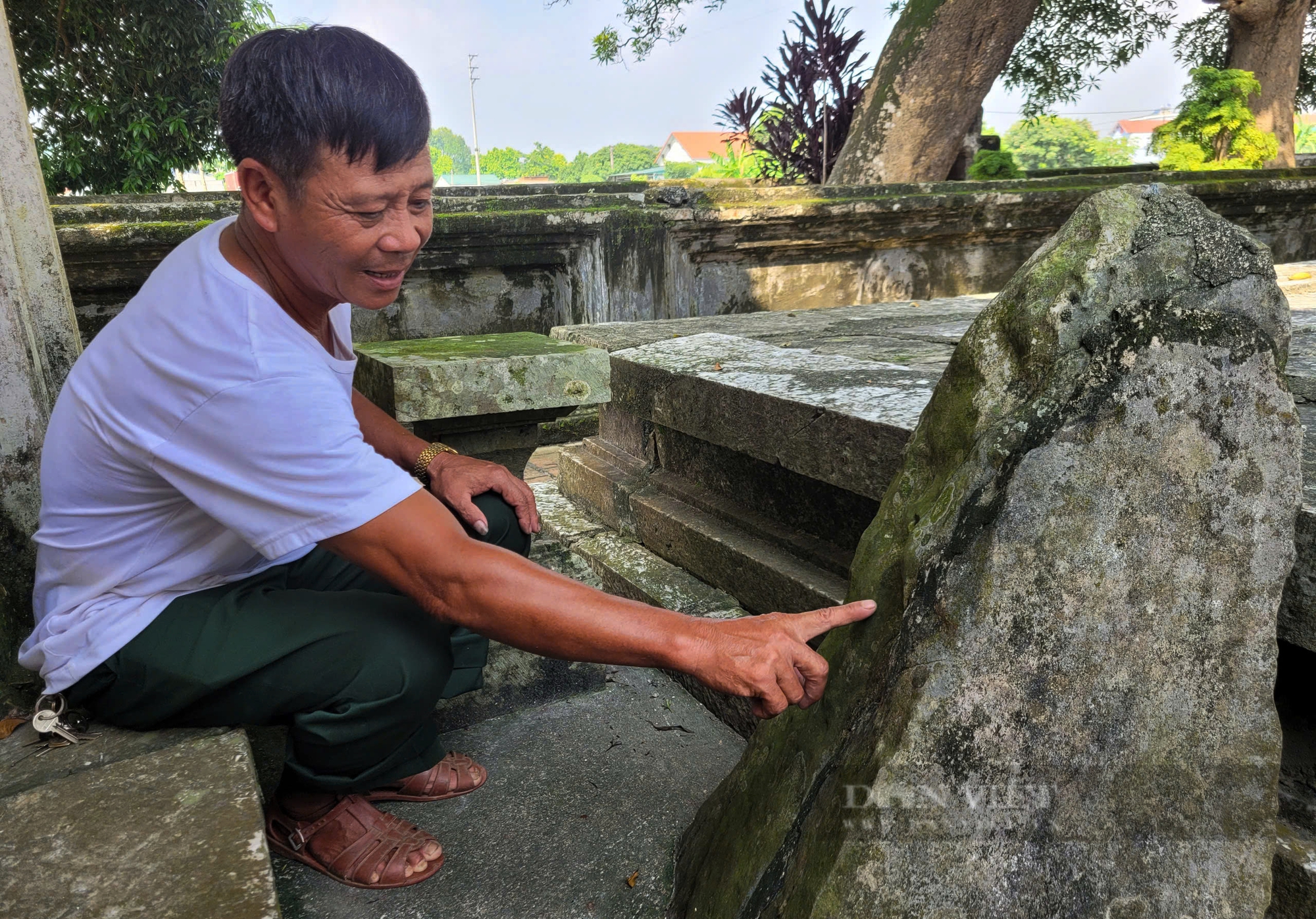 Ngôi quán cổ và câu chuyện cây hương bỗng nhiên xuất hiện sau 1 năm mất tích đầy bí ẩn - Ảnh 6.