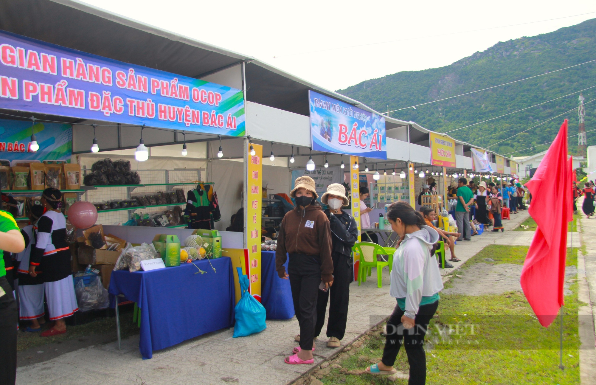 Từng bừng ngày hội văn hóa Raglai ở Ninh Thuận- Ảnh 2.