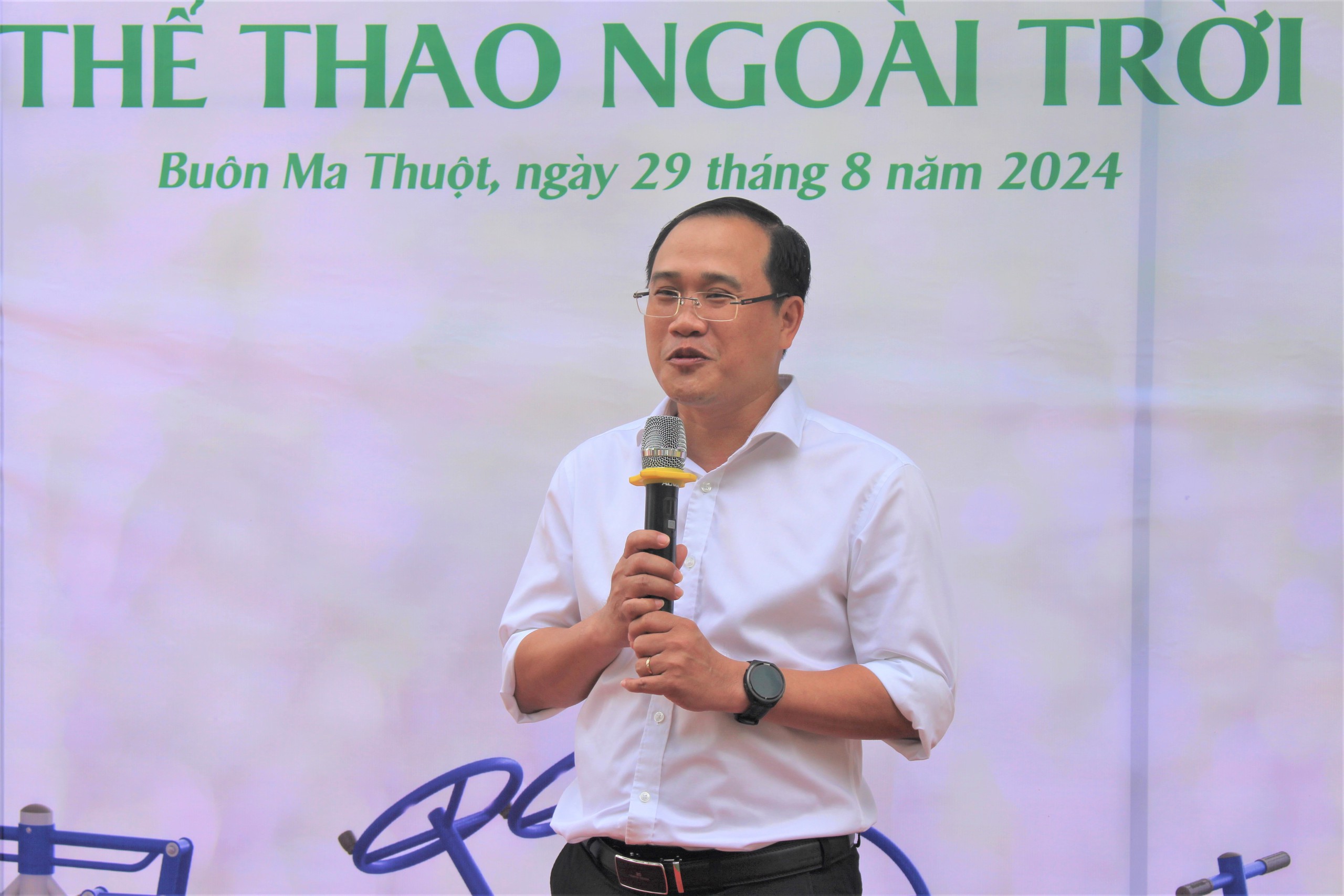 Bệnh viện đa khoa Thiện Hạnh trao tặng công trình thể thao ngoài trời cho TP Buôn Ma Thuột - Ảnh 2.