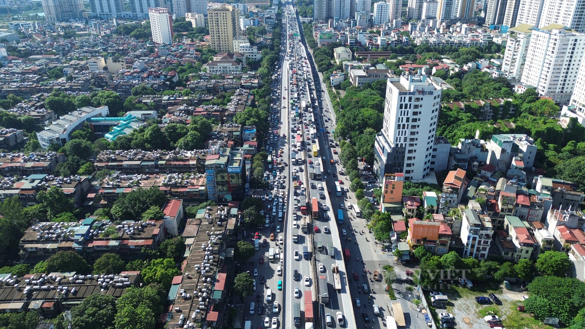 Người dân đổ về quê nghỉ lễ 2/9 sớm, đường Vành đai 3 Hà Nội ùn tắc kéo dài hơn 7 km- Ảnh 14.