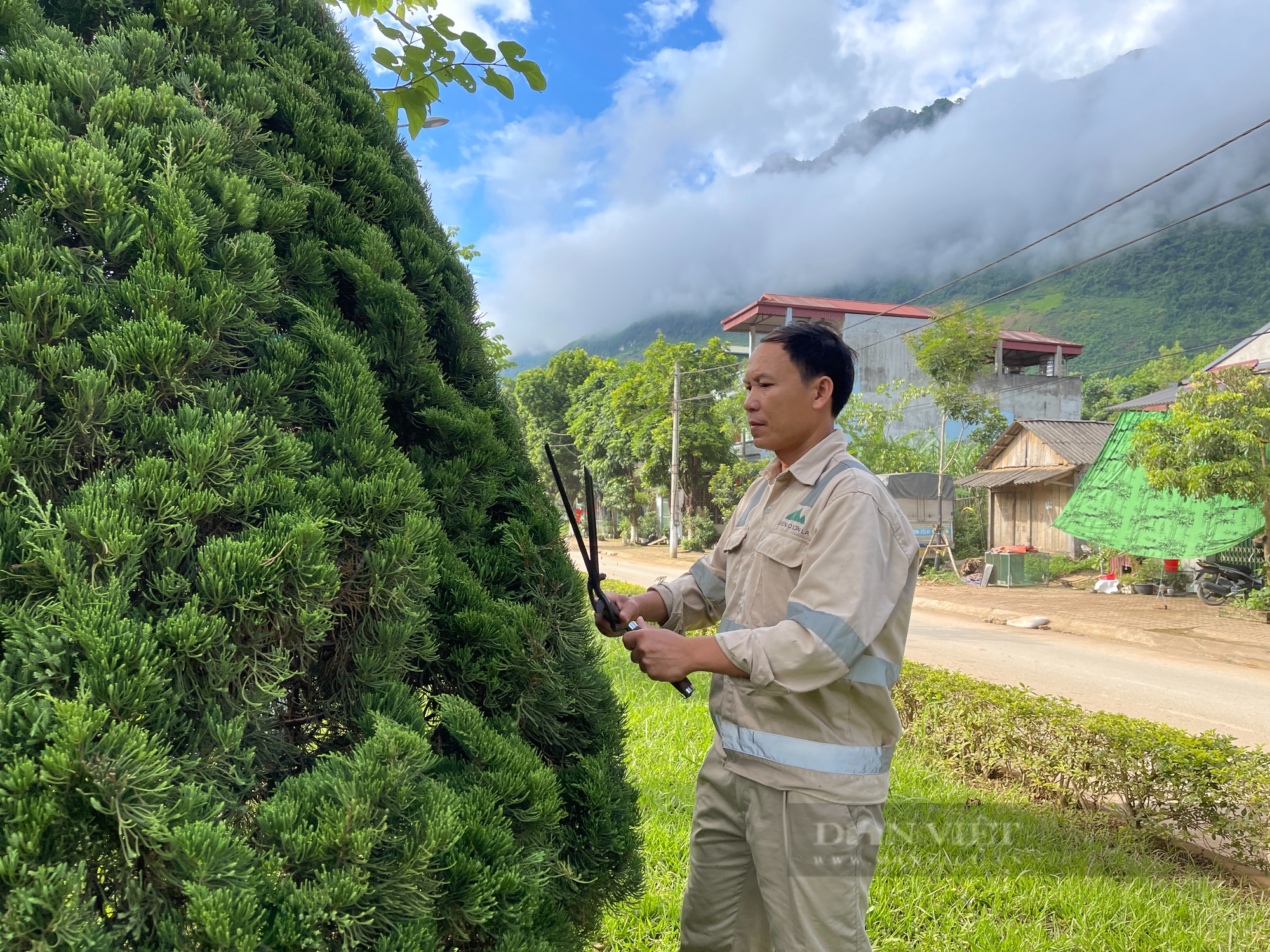 Sơn La: Quỳnh Nhai rộn ràng trước ngày lễ lớn - Ảnh 4.