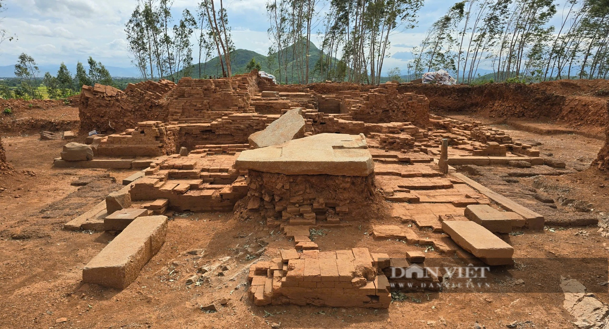 Kỳ bí "kho báu" Chăm hơn 700 tuổi nằm sâu dưới lòng đất ở Bình Định- Ảnh 3.