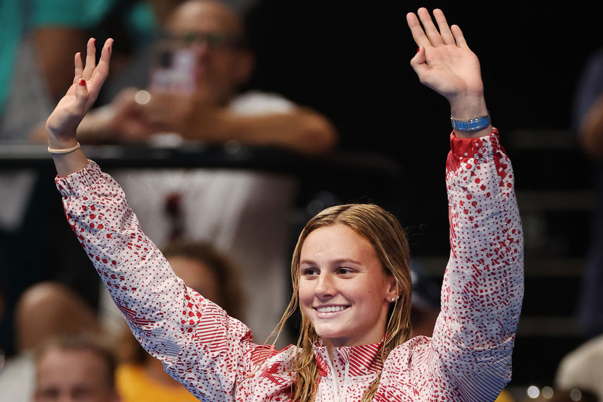 Kình ngư Canada giành hat-trick HCV Olympic 2024: Tài sắc vẹn toàn- Ảnh 5.