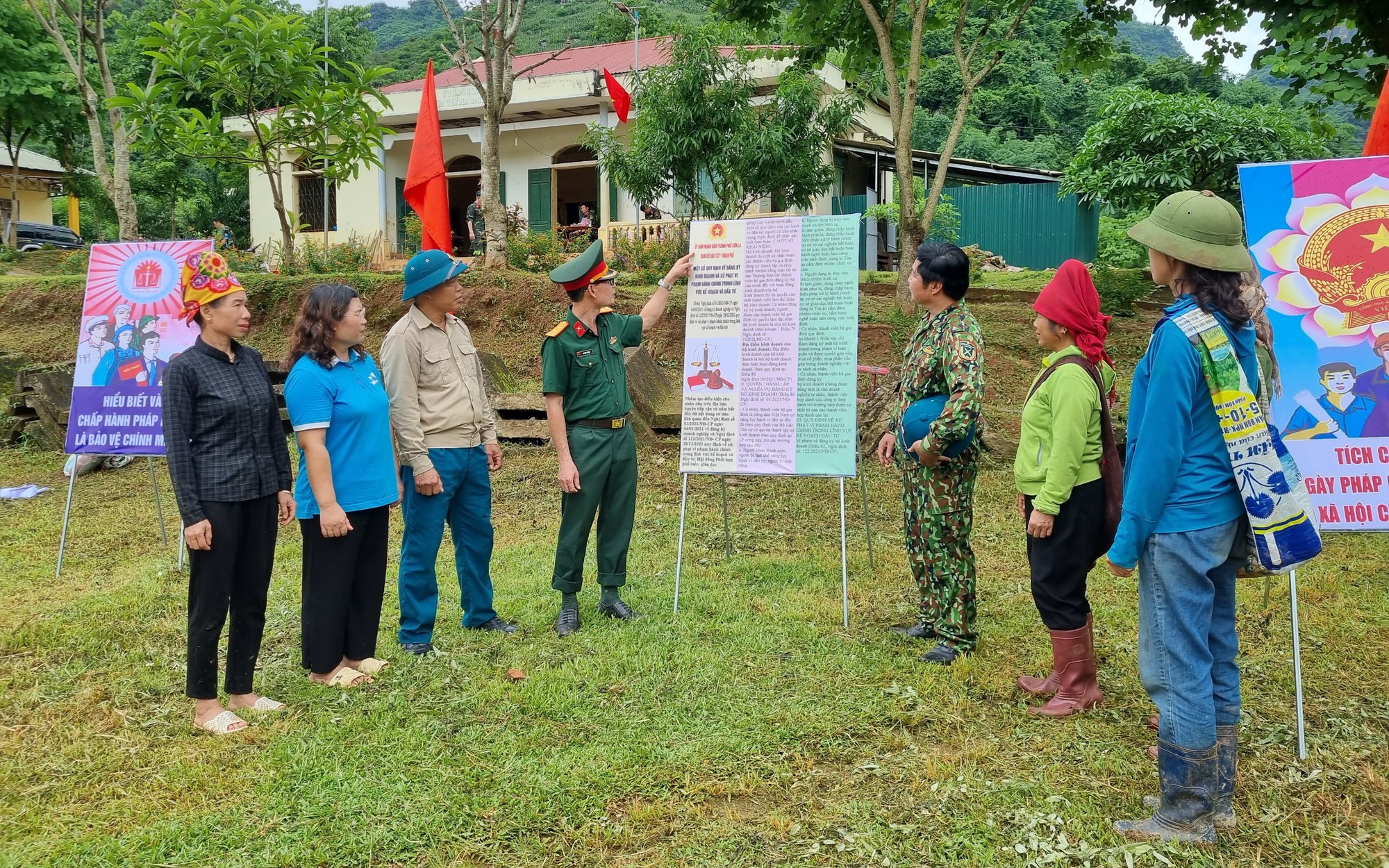 Lương chức vụ Thiếu úy Quân đội nhân dân năm 2024 mới nhất khi tăng lương cơ sở lên 2,34 triệu đồng- Ảnh 1.