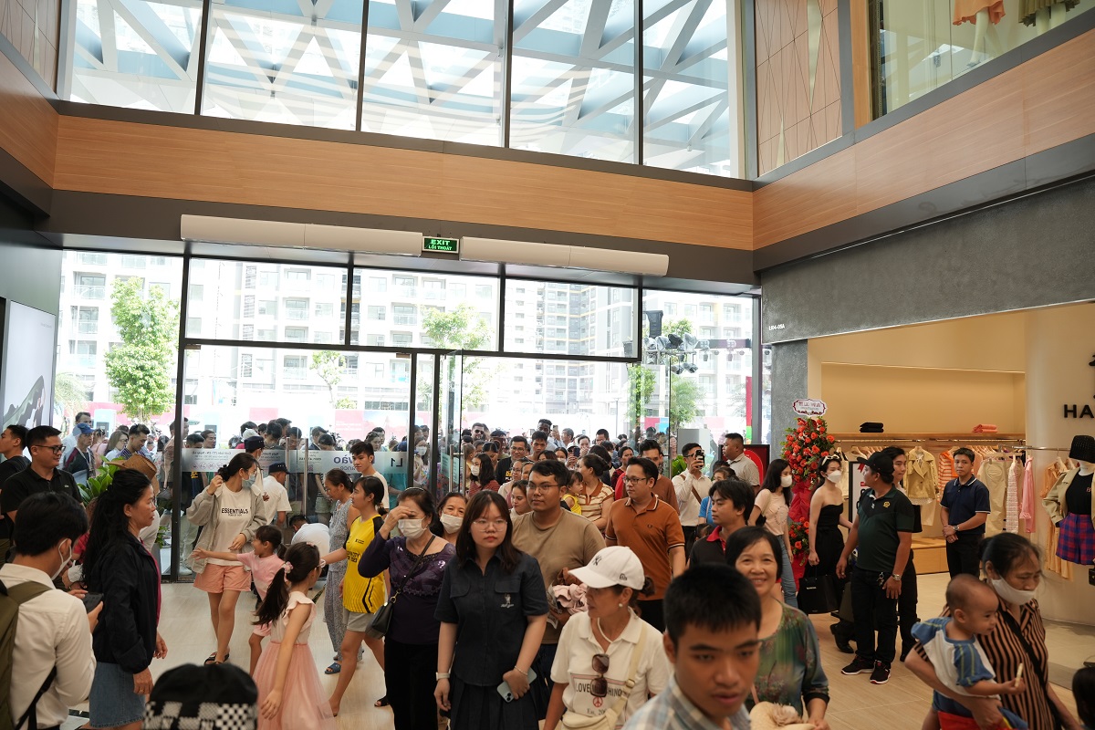 Vincom Mega Mall Grand Park: Thiên Đường Mua Sắm Giải Trí Bất Tận