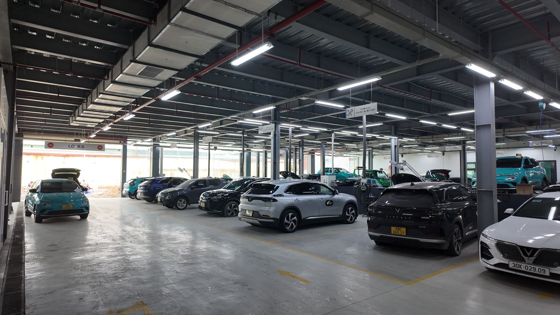 Đẳng cấp showroom xe điện VinFast Phan Trọng Tuệ với diện tích khủng 8.000m2