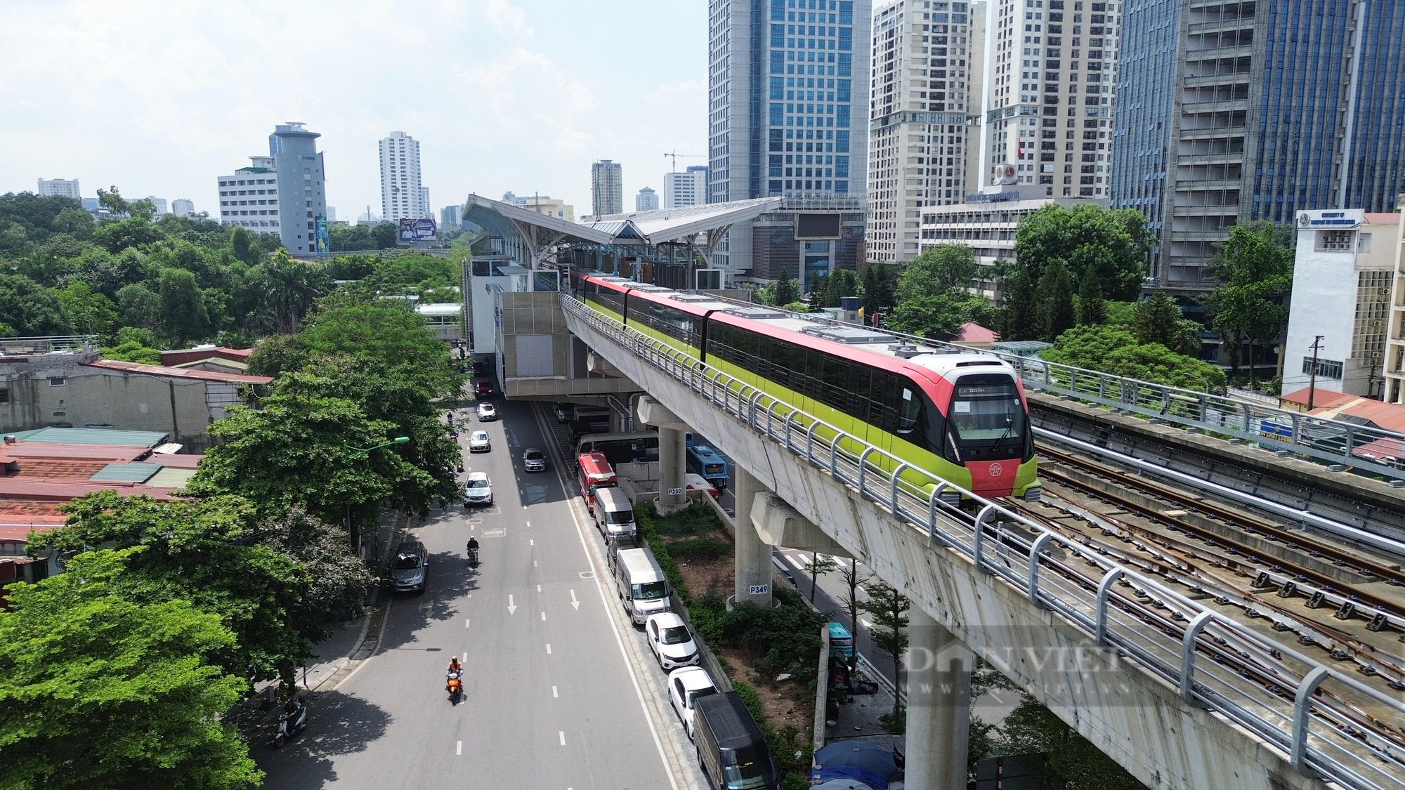 Ngắm nhìn tàu đường sắt Nhổn – Ga Hà Nội chạy vun vút trước ngày vận hành thương mại- Ảnh 11.