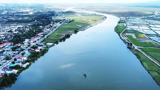 Dòng sông Kiến Giang miền Trung duy nhất có dòng chảy ngược, gắn với một Di sản văn hóa phi vật thể- Ảnh 2.