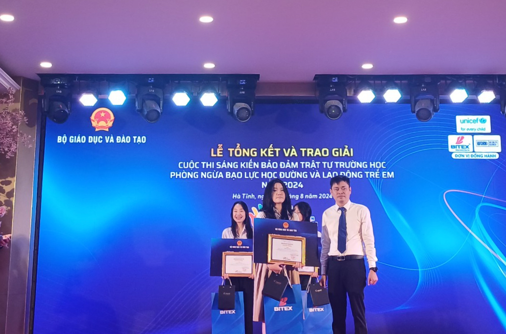 Học sinh Lào Cai đạt giải "Sáng kiến bảo đảm trật tự trường học về phòng ngừa bạo lực và lao động trẻ em" - Ảnh 2.