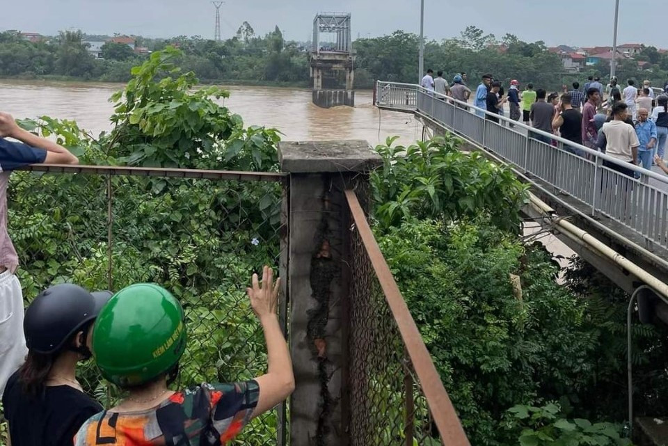 Điểm tên những cây cầu cũ gần tuổi đời với cầu Phong Châu ở miền Bắc- Ảnh 1.