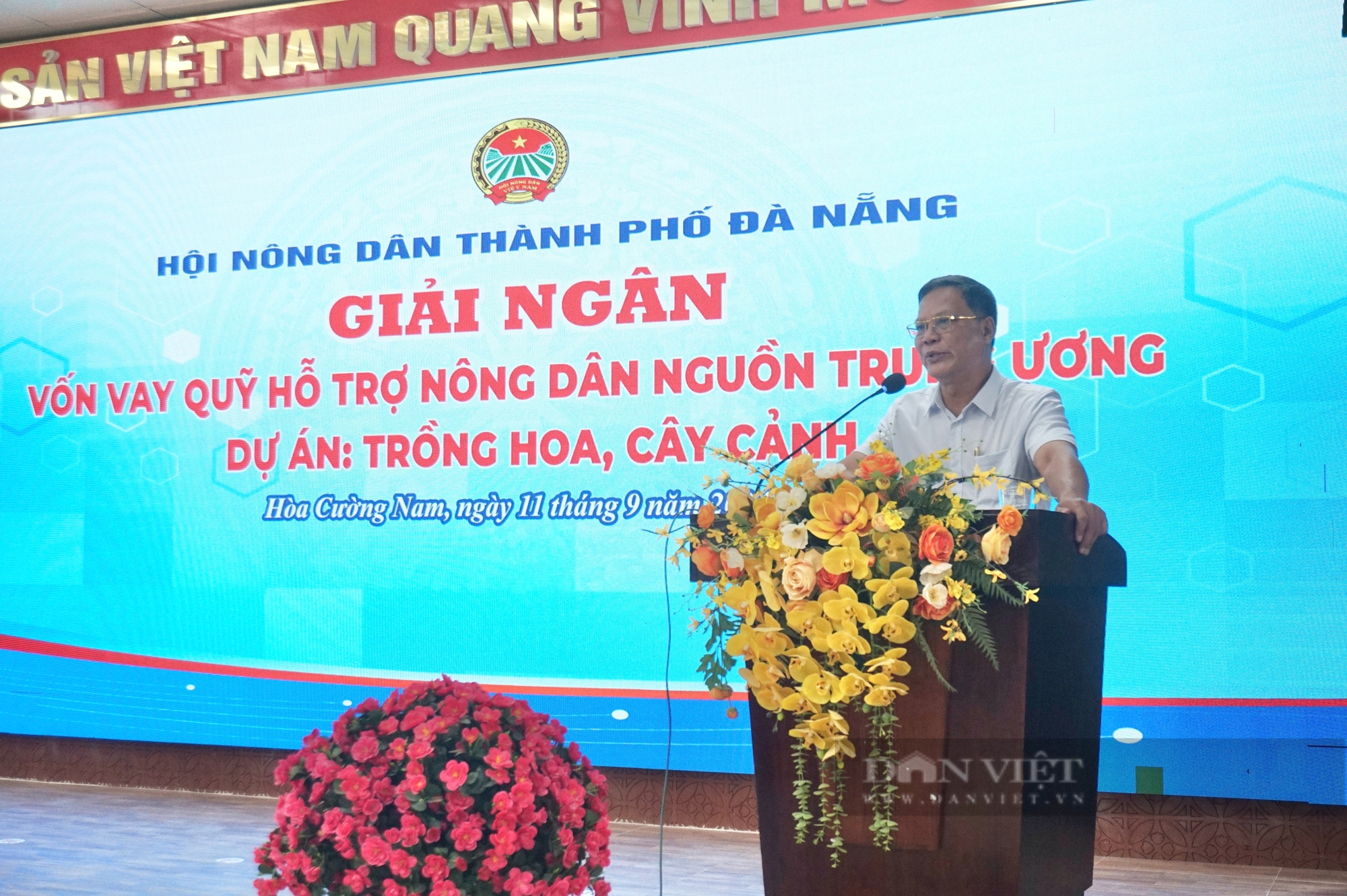 Đà Nẵng: Giải ngân 1 tỷ đồng Quỹ Hỗ trợ nông dân thực hiện dự án “Trồng hoa, cây cảnh” - Ảnh 2.