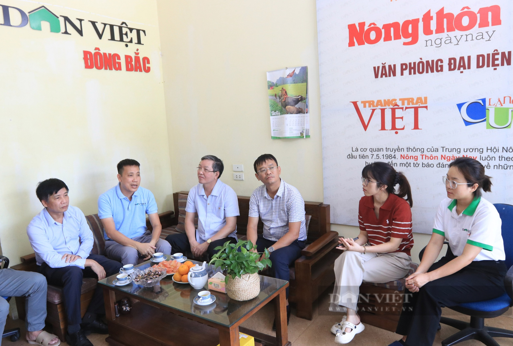 Chủ tịch Hội NDVN Lương Quốc Đoàn thăm, động viên cán bộ phóng viên Văn phòng đại diện khu vực Đông BắcBáo NTNN/Dân Việt - Ảnh 3.