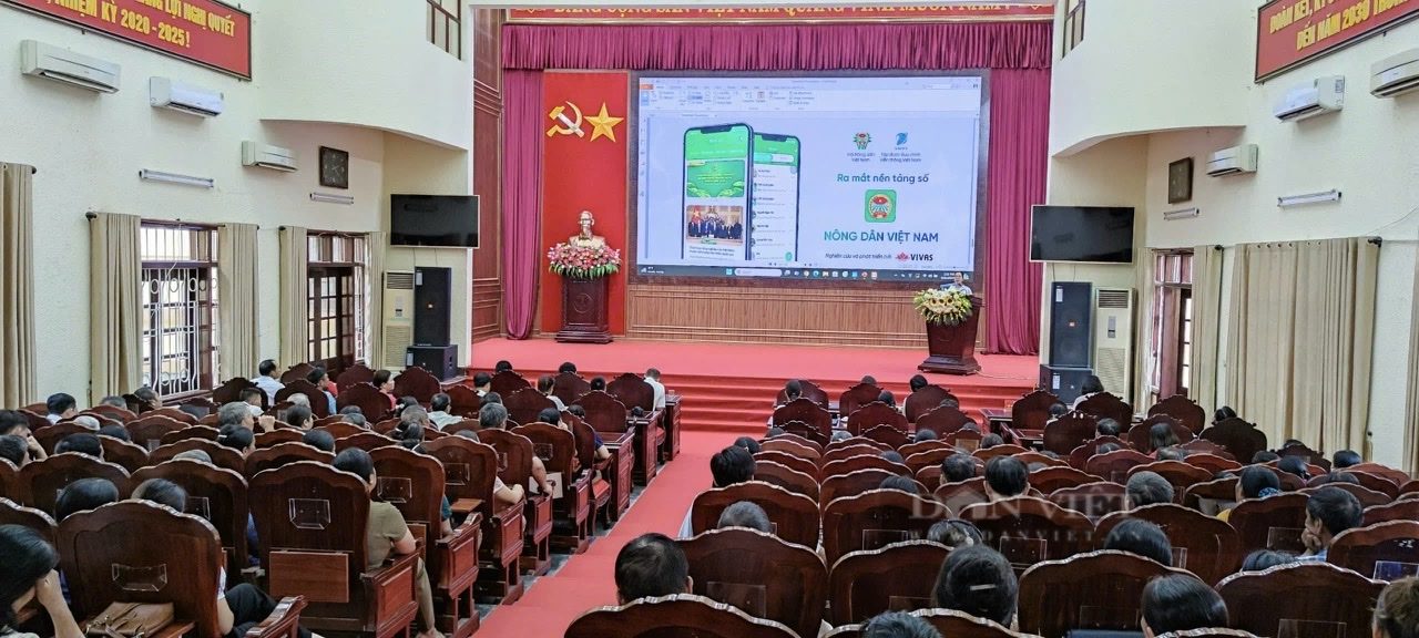 Thanh Hóa: Hơn 110.000 cán bộ, hội viên nông dân cài đặt App nền tảng số nông dân Việt Nam, đứng thứ 2 toàn quốc - Ảnh 1.