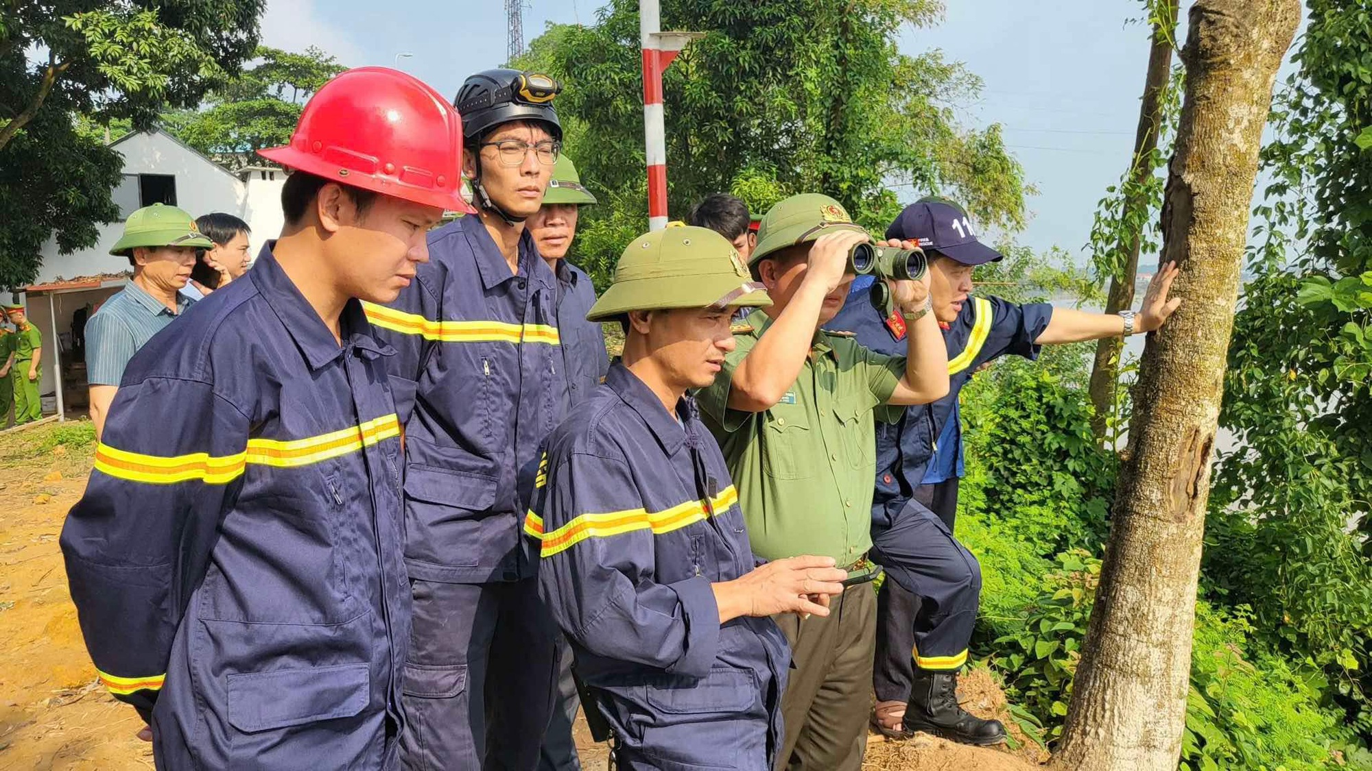 Phú Thọ vừa đề xuất xây cầu mới hơn 850 tỷ đồng thay cầu Phong Châu bị sập- Ảnh 1.