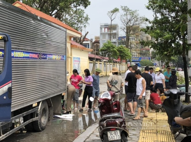 Hải Dương: Kêu gọi hỗ trợ, mua ủng hộ 3.500 lồng cá nuôi trên sông của nông dân bị ảnh hưởng sau lũ- Ảnh 4.