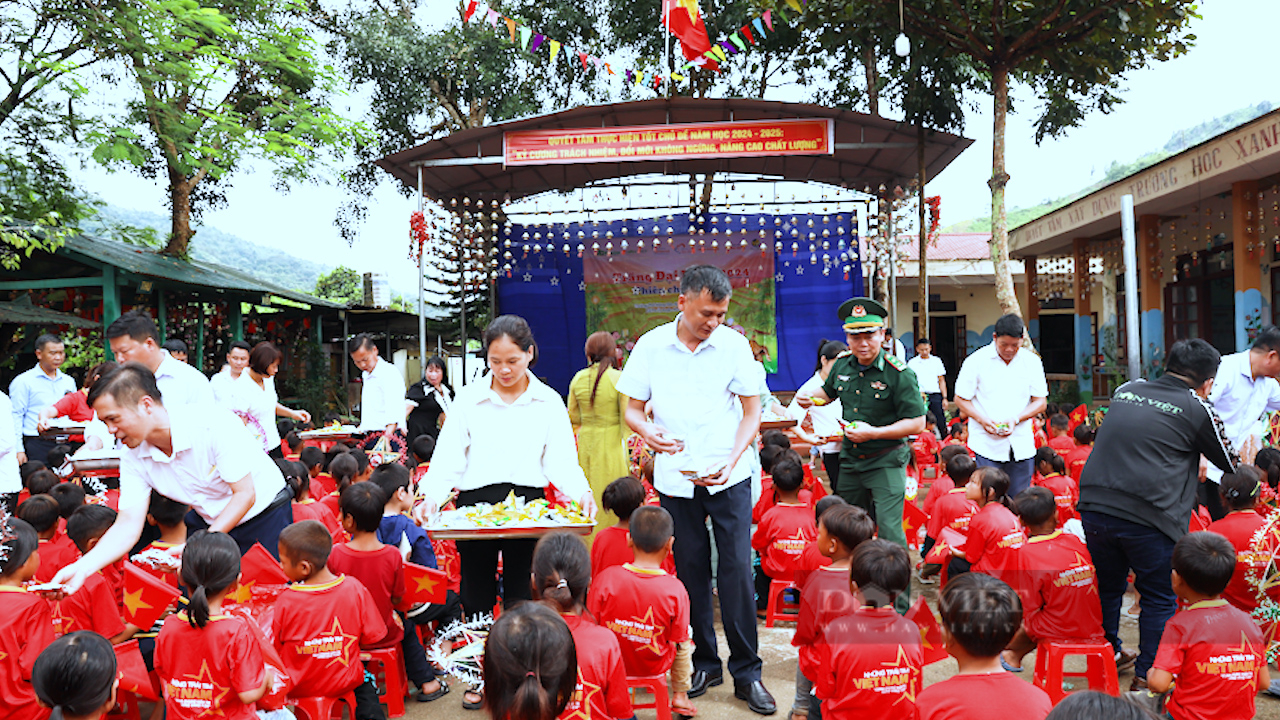 "Trăng Đại ngàn 2024" vui nhất của các em nhỏ người La Hủ nơi cực Bắc của Tô Quốc - Ảnh 4.