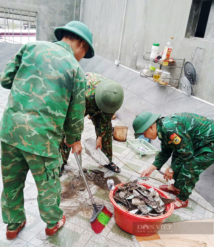 Hà Tĩnh: Khẩn trương giúp 36 hộ dân huyện Cẩm Xuyên khắc phục hậu quả do lốc xoáy- Ảnh 5.