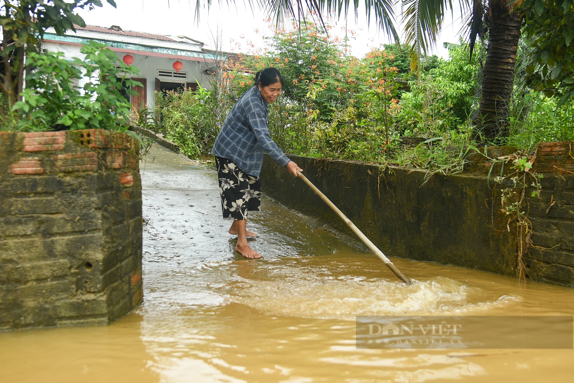 Đà Nẵng: Nước sông Cu Đê dâng cao, một thôn ở xã miền núi Hòa Bắc bị ngập nước- Ảnh 7.