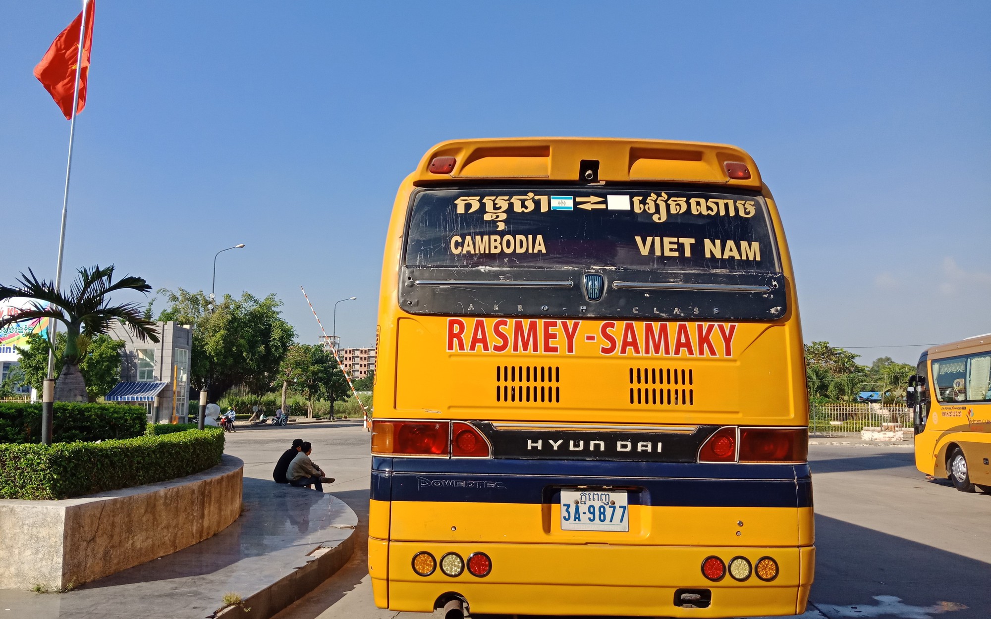 "500 ngày đêm" để hoàn thành 3.000 km đường cao tốc - Ảnh 2.