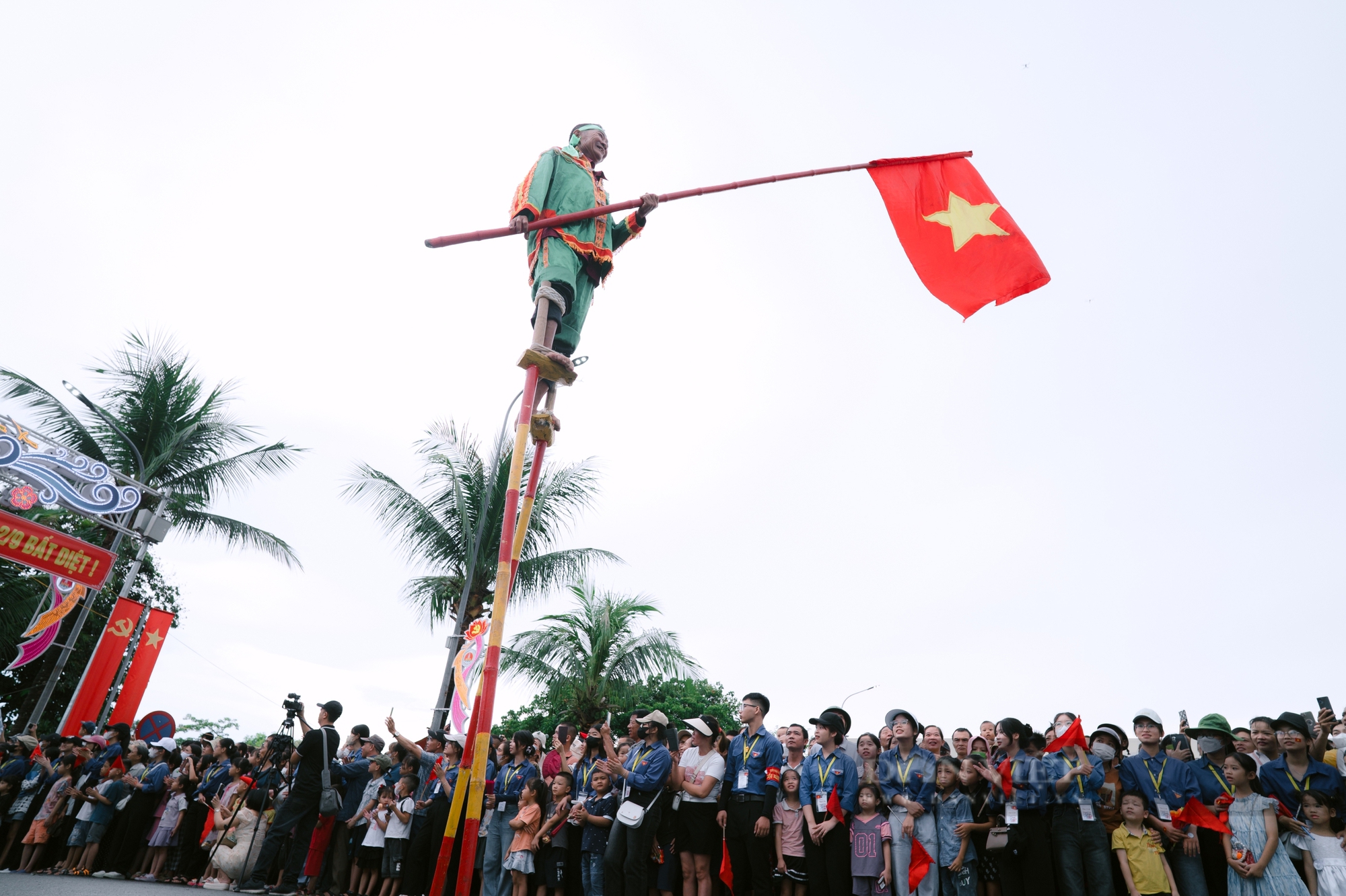 Về Hải Hậu tham dự ngày Tết Độc lập - Ảnh 4.