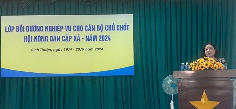 Hơn 120 Chủ tịch Hội Nông dân xã tỉnh Bình Thuận tham gia lớp bồi dưỡng nghiệp vụ chuyên sâu - Ảnh 2.