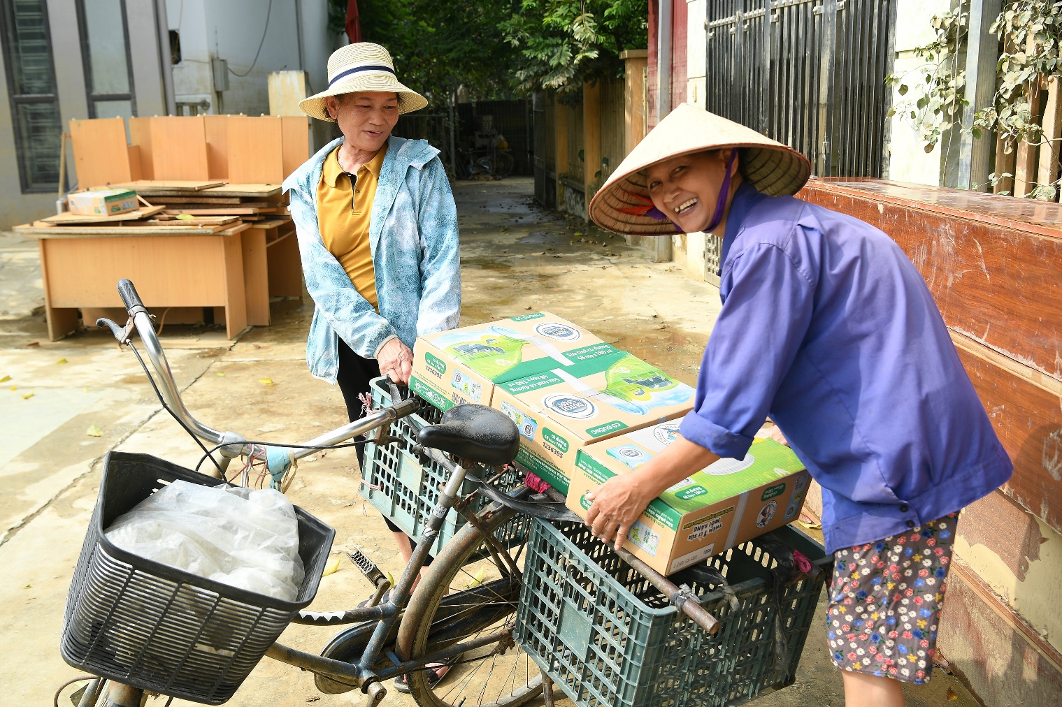 Sữa Cô Gái Hà Lan chung sức hỗ trợ người dân vùng lũ tái thiết cuộc sống sau bão lũ- Ảnh 5.