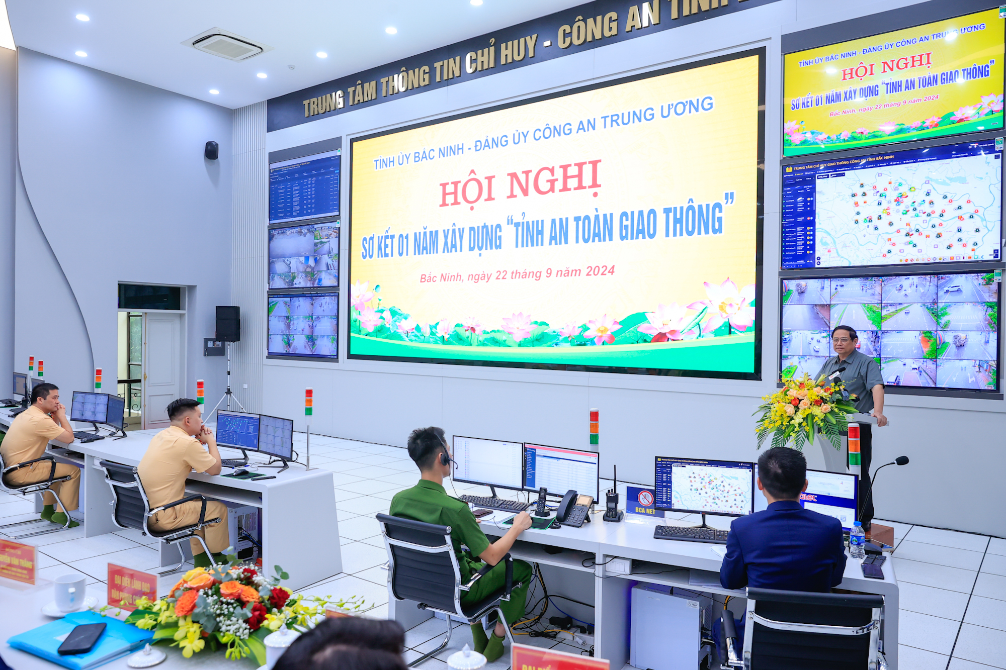 Thủ tướng Phạm Minh Chính  đánh giá cao mô hình "Tỉnh an toàn giao thông" triển khai đầu tiên ở Bắc Ninh- Ảnh 1.