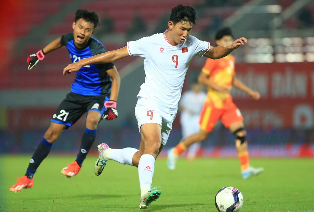 Kết quả U20 Việt Nam vs U20 Bhutan: U20 Việt Nam trả giá đắt cho trận thắng U20 Bhutan - Ảnh 2.